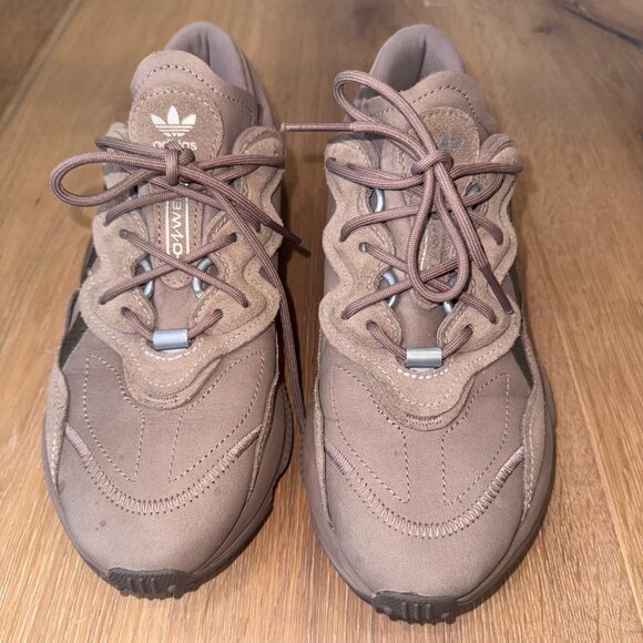 Adidas Women’s Ozweego Sneakers Brown Sample | Size 7 | Rare Streetwear Sneaker - Picture 2 of 15